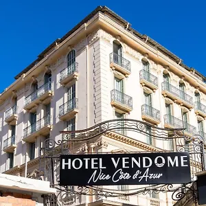 *** Hotel Vendome Francja