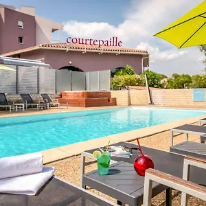 *** Hotel Ibis Styles St Raphael Francja